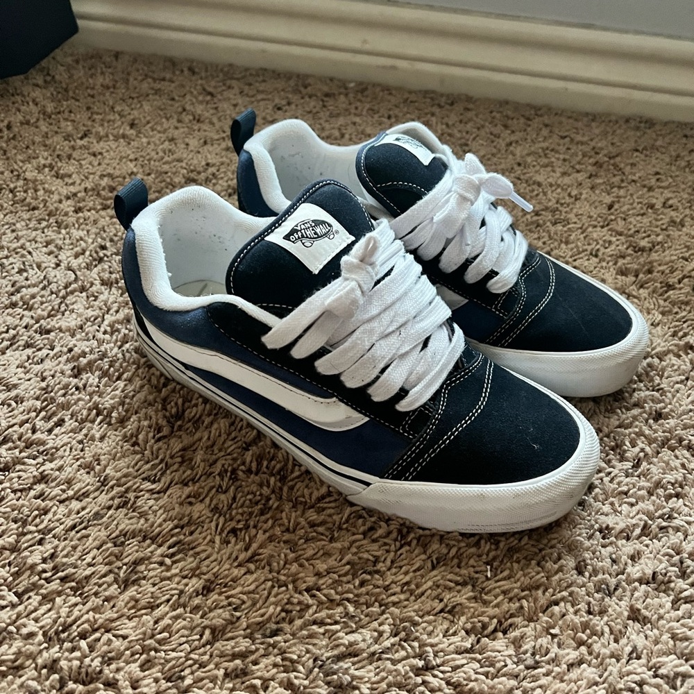 Vans Knu Skuul